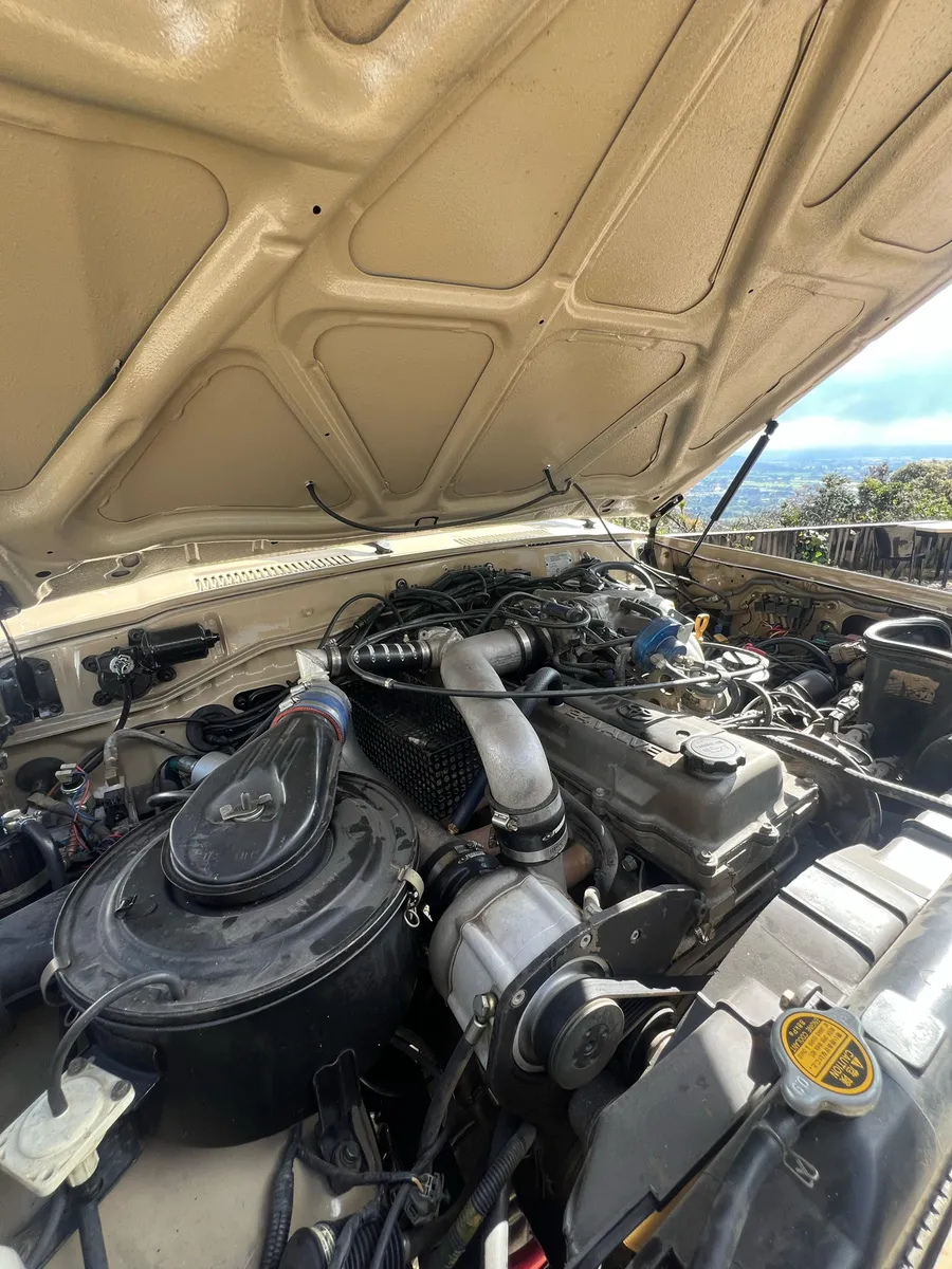 TOYOTA LAND CRUISER 4.5 SAMURAI FZJ80 1997