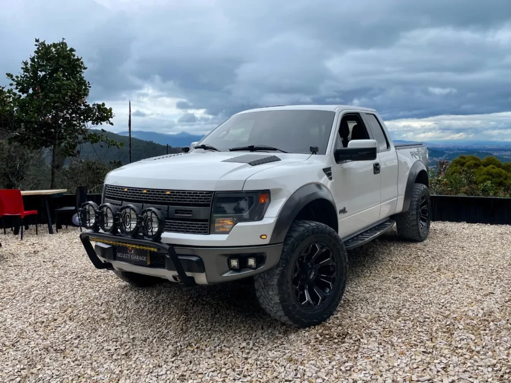Ford F-150 Raptor 2014