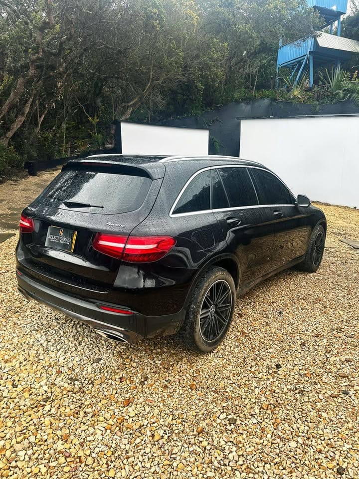 MERCEDES-BENZ GLC 250 4MATIC 2018