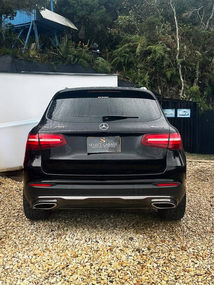 MERCEDES-BENZ GLC 250 4MATIC 2018