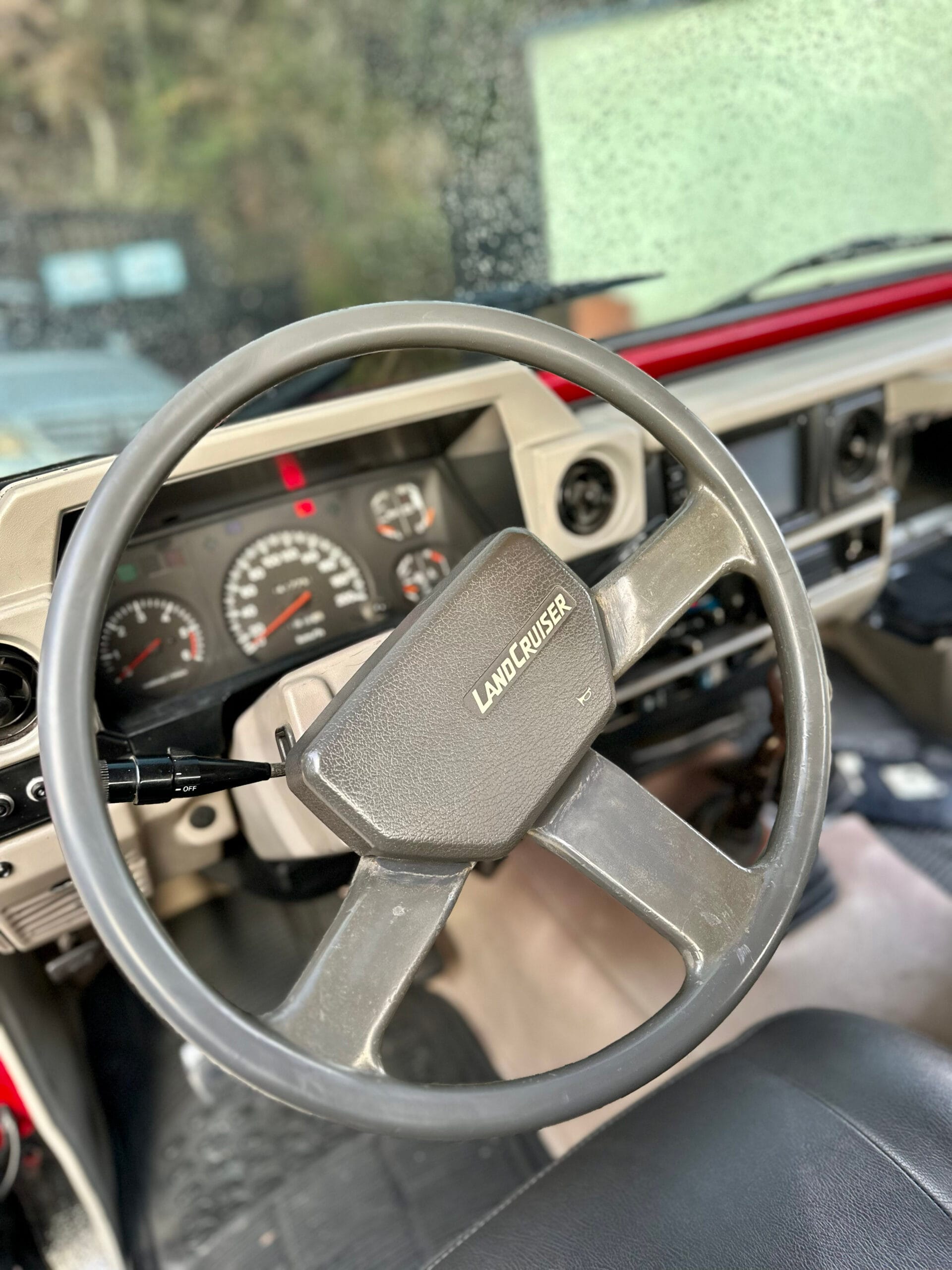 TOYOTA LAND CRUISER MACHITO 1994