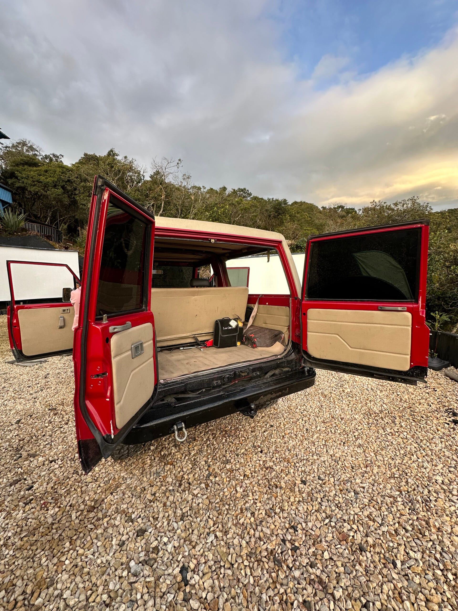 TOYOTA LAND CRUISER MACHITO 1994