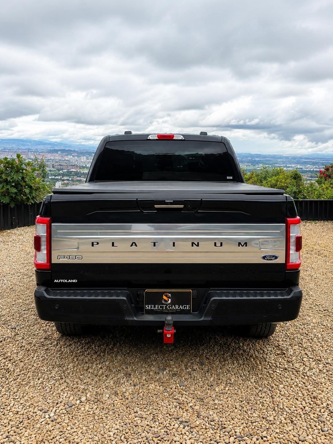 FORD F-150 PLATINUM 2023