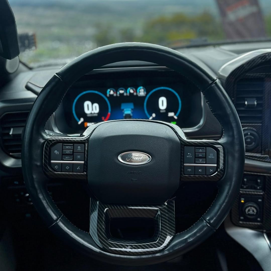 FORD F-150 PLATINUM 2023