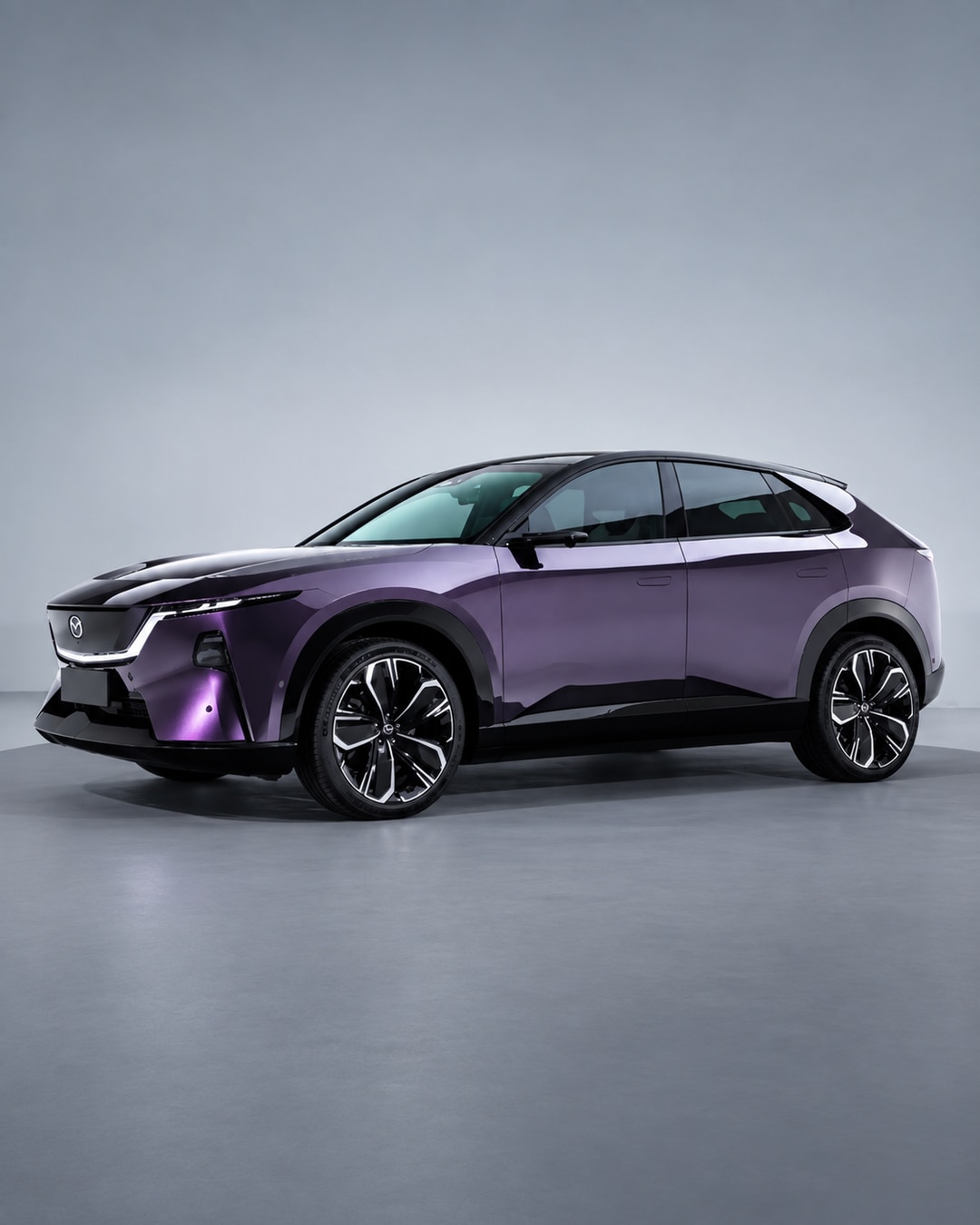 Mazda EZ-60, fotografía exterior de la selección para importar